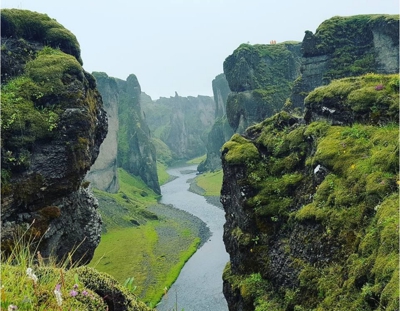 Photo of Fjaðrárgljúfur