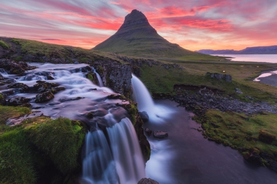 Kirkjufellsfoss photo location in Iceland