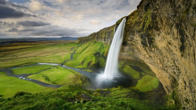 Seljalandsfoss — Iceland waterfall
